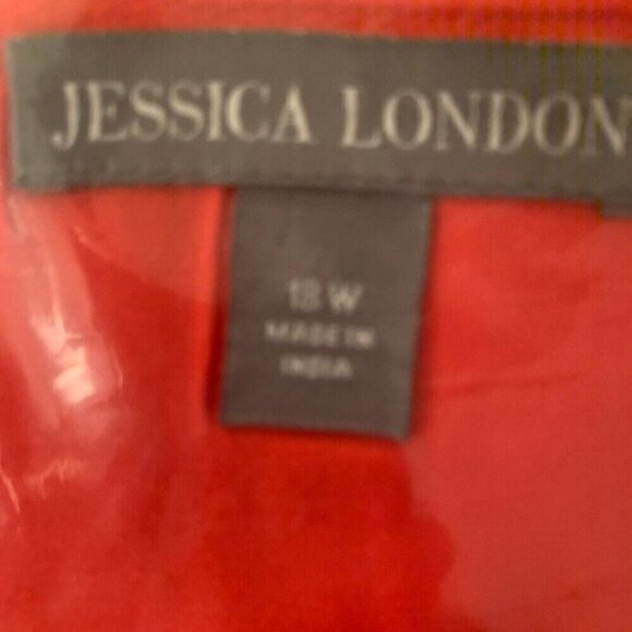Jessica London Plus 18W Fire Red Satin V-Neckline 3/4 Ruched Sleeve Blouse - Picture 7 of 7